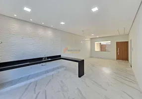 Foto 1 de Casa com 3 Quartos à venda, 143m² em Santa Marta, Divinópolis