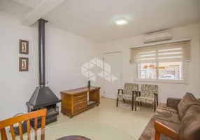 Foto 1 de Casa com 2 Quartos à venda, 97m² em Jardim Leopoldina, Porto Alegre