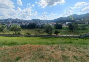 Foto 1 de Lote/Terreno à venda, 378m² em Proximo Ao Centro, São Lourenço