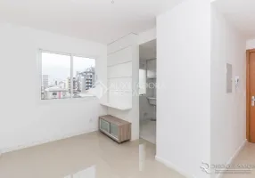 Foto 1 de Apartamento com 1 Quarto para alugar, 44m² em Menino Deus, Porto Alegre