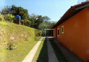 Foto 1 de Fazenda/Sítio com 2 Quartos à venda, 150m² em , Mairinque