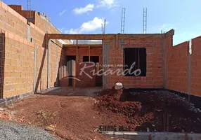 Foto 1 de Casa com 3 Quartos à venda, 60m² em Jardim Vale das Perobas IV, Arapongas