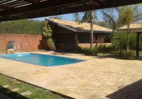 Foto 1 de Fazenda/Sítio com 4 Quartos à venda, 352m² em Area Rural de Jaguariuna, Jaguariúna