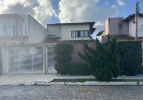 Foto 1 de Casa de Condomínio com 5 Quartos à venda, 250m² em Antares, Maceió