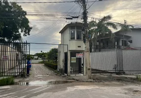 Foto 1 de Casa de Condomínio com 2 Quartos para alugar, 68m² em Cidade dos Funcionários, Fortaleza