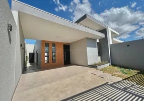 Foto 1 de Casa com 3 Quartos à venda, 115m² em Jardim Munique, Maringá