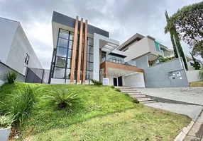 Foto 1 de Casa de Condomínio com 4 Quartos à venda, 380m² em Spina Ville II, Juiz de Fora