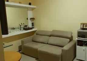 Foto 1 de Sobrado com 3 Quartos à venda, 109m² em Umuarama, Osasco