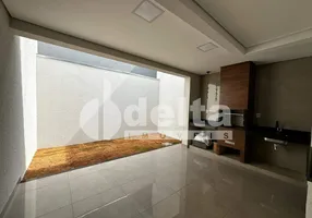 Foto 1 de Casa com 3 Quartos à venda, 122m² em Alto Umuarama, Uberlândia
