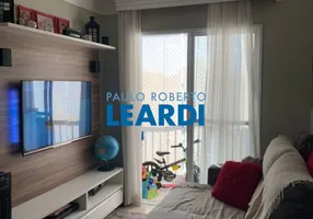 Foto 1 de Apartamento com 2 Quartos à venda, 50m² em Umuarama, Osasco