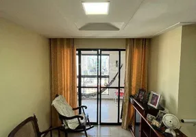 Foto 1 de Apartamento com 3 Quartos para alugar, 80m² em Itapuã, Vila Velha