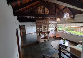 Foto 1 de Casa com 4 Quartos para venda ou aluguel, 378m² em Estrela, Ponta Grossa
