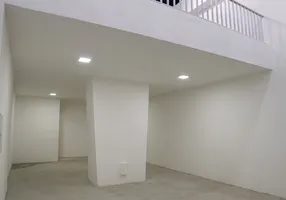 Foto 1 de Ponto Comercial à venda, 153m² em Centro, Curitiba