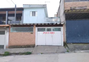 Foto 1 de Sobrado com 3 Quartos à venda, 230m² em Jardim Pinheiros, Guarulhos
