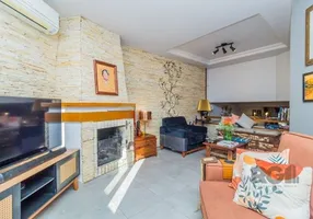 Foto 1 de Casa de Condomínio com 3 Quartos à venda, 200m² em Nonoai, Porto Alegre