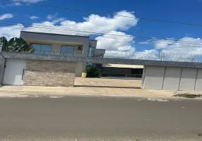 Foto 1 de Casa com 4 Quartos à venda, 556m² em Nossa Senhora do Carmo, Parnaíba