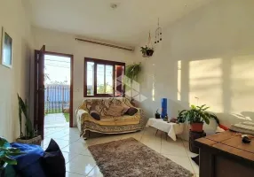 Foto 1 de Casa com 2 Quartos à venda, 93m² em Pinheiro Machado, Santa Maria