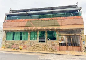 Foto 1 de Casa com 4 Quartos para venda ou aluguel, 700m² em Planalto, Manaus