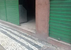 Foto 1 de Galpão/Depósito/Armazém para alugar, 300m² em Copacabana, Rio de Janeiro