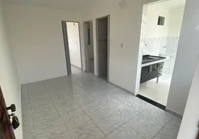 Foto 1 de Apartamento com 2 Quartos à venda, 46m² em Cohab 5, Carapicuíba