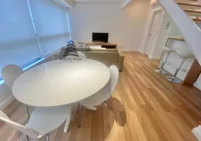 Foto 1 de Apartamento com 1 Quarto à venda, 63m² em Vila Olímpia, São Paulo