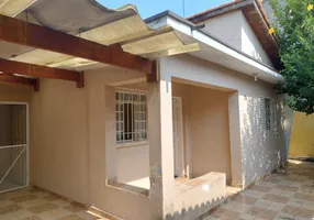 Foto 1 de Casa com 3 Quartos à venda, 90m² em Vila Amélia, Poá