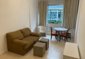 Foto 1 de Apartamento com 1 Quarto à venda, 50m² em Copacabana, Rio de Janeiro