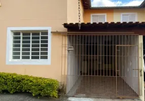 Foto 1 de Sobrado com 2 Quartos à venda, 98m² em Vila Aurea, São Paulo
