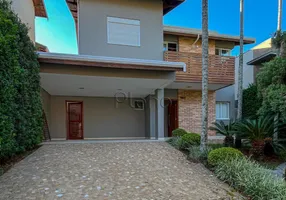 Foto 1 de Casa de Condomínio com 3 Quartos para alugar, 240m² em Vila Marieta, Campinas