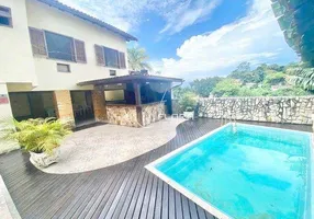 Foto 1 de Casa de Condomínio com 3 Quartos à venda, 385m² em Matapaca, Niterói