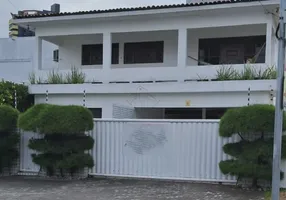 Foto 1 de Casa com 5 Quartos para alugar, 310m² em Bessa, João Pessoa
