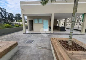 Foto 1 de Apartamento com 2 Quartos para alugar, 40m² em Guaratiba, Rio de Janeiro