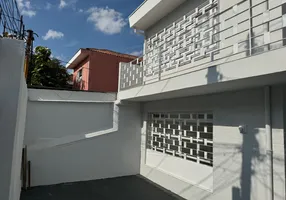 Foto 1 de Sobrado com 3 Quartos à venda, 150m² em Vila Basileia, São Paulo