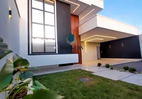 Foto 1 de Casa com 4 Quartos à venda, 175m² em Três Marias , Goiânia