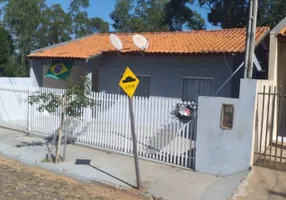 Foto 1 de Casa com 2 Quartos à venda, 250m² em Centro, Pinhalão