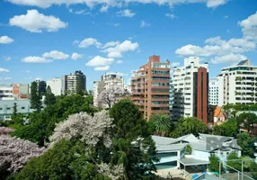 Foto 1 de Flat com 1 Quarto à venda, 51m² em Independência, Porto Alegre