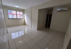 Foto 1 de Apartamento com 2 Quartos para venda ou aluguel, 60m² em Ponta Negra, Manaus