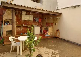 Foto 1 de Casa com 4 Quartos à venda, 212m² em Novo Horizonte, Macaé