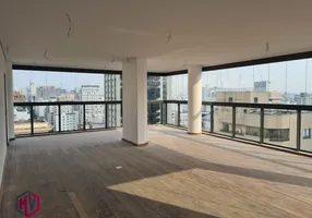 Foto 1 de Apartamento com 3 Quartos à venda, 205m² em Jardins, São Paulo