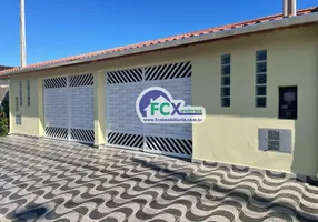 Foto 1 de Casa com 2 Quartos à venda, 90m² em Balneário Europa, Mongaguá