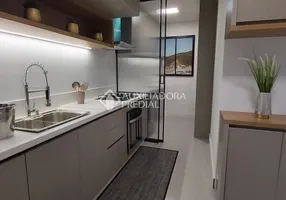 Foto 1 de Apartamento com 3 Quartos à venda, 80m² em Cedros, Camboriú