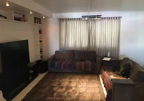 Foto 1 de Sobrado com 3 Quartos à venda, 230m² em Parque Jabaquara, São Paulo