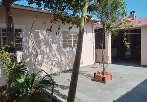 Foto 1 de Casa com 2 Quartos à venda, 160m² em Sao Dimas, Guaratinguetá