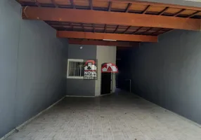 Foto 1 de Casa com 3 Quartos à venda, 100m² em Jardim Jaqueira, Caraguatatuba