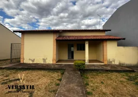 Foto 1 de Casa com 3 Quartos à venda, 150m² em Setor de Chácaras Anhangüera C, Valparaíso de Goiás