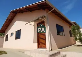 Foto 1 de Casa com 3 Quartos à venda, 90m² em Pqe Nações, Poços de Caldas