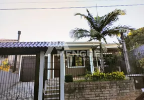Foto 1 de Casa com 2 Quartos à venda, 120m² em Santa Fé, Porto Alegre