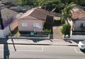 Foto 1 de Casa com 3 Quartos à venda, 150m² em Revoredo, Tubarão