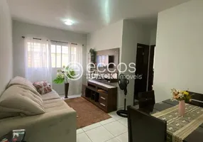 Foto 1 de Apartamento com 2 Quartos à venda, 60m² em Goiás, Araguari