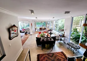 Foto 1 de Casa de Condomínio com 4 Quartos à venda, 444m² em Panamby, São Paulo